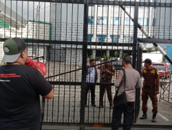 OPM Unjuk Rasa Depan Kantor Kejati Sulawesi Selatan