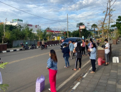 Mawar Jingga Pub & Karaoke Berbagi Berkah Ramadhan Untuk Warga Labuan Bajo