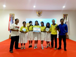 SMAK Loyola Juara I Future Leaders English Debate Competition