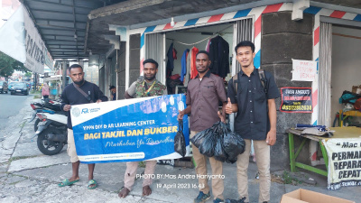 Bagi-Bagi Takjil dan Bingkisan Lebaran: Yayasan AR Learning Center Berbagi Kebaikan Jelang Akhir Ramadhan