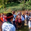 Songke dan Kreativitas Siswa Semarakkan Hardiknas SDK Roe