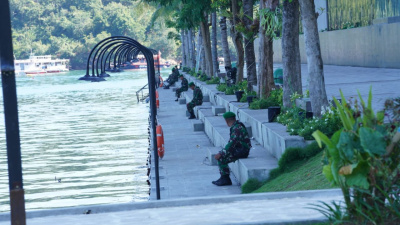 Presiden Tinjau Gladi KTT ASEAN Satgas Pamwil Kodam Udayana Siaga