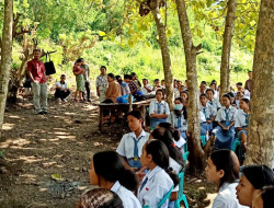 Polisi Masuk Sekolah Cegah Kenakalan Remaja