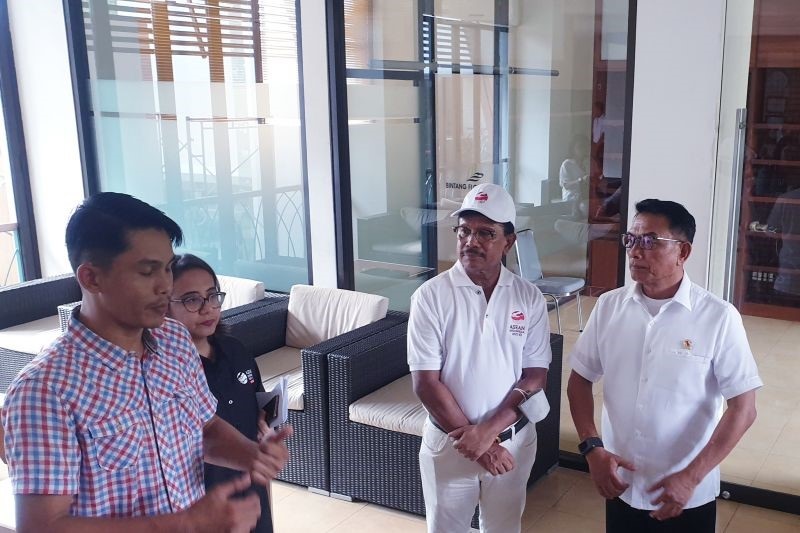 Jhony Plate Ajak Media Sebarkan Manfaat KTT ASEAN di Labuan Bajo