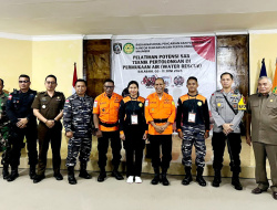 Basarnas Maumere Gelar Pelatihan SAR Water Rescue di Alor