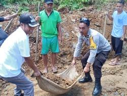 Akses Dua Kecamatan di Manggarai Barat Lumpuh, Polisi dan Warga Sigap Bersihkan Longsor