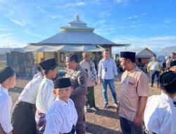 Rayakan HUT ke-XXV Ikatan Adhyaksa Dharmakarini, Kejari Mabar Gelar Bakti Sosial di Pesantren Pedalaman Siru