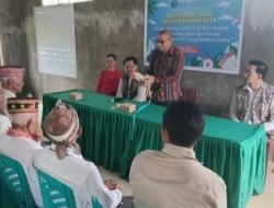 Kadis Pariwisata Provinsi NTT Disambut Secara Adat di Desa Wae Lolos