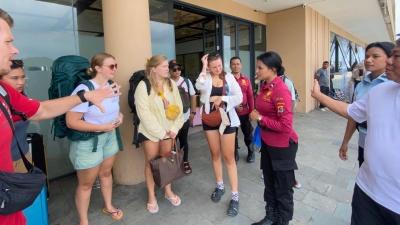 Polres Mabar Berikan Kenyamanan bagi Masyarakat dan Wisatawan di Labuan Bajo