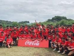 Sambut FIFA World Cup™ Trophy Tour by Coca-Cola, GGN dan Coca-Cola Hadirkan Festival Sepak Bola Rakyat di Labuan Bajo