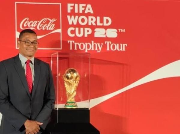 Trofi Piala Dunia FIFA Sambangi Jakarta, Erick Thohir: Bukti Dunia Percaya Masa Depan Sepak Bola Indonesia