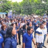 Ratusan Kader DPW NasDem saat melayangkan ultimatum kepada Majalah harian Tempo di Kupang (Foto DPW NasDem NTT)