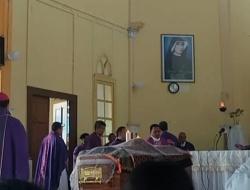 Selamat Jalan, Sang Gembala : Penghormatan Terakhir untuk Pater Marsel Agot, SVD