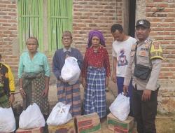 Bhabinkamtibmas Bergerak dari Rumah ke Rumah, Bantuan Mabes Polri Mulai Disalurkan untuk Penyintas Gempa Flores