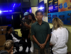 Rp244,2 Juta Ludes Ditilap Calo Trip Bodong, 22 Wisatawan Tiongkok Telantar di Labuan Bajo