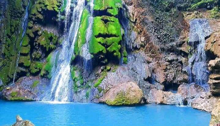 Menelusuri Surga Tersembunyi di Kecamatan Pacar: Dari Goa Nua Waka hingga Air Terjun Cunca Dedek Hara