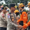 Usai 14 Hari Bertarung di Zona Gempa Flores, 51 Personel Elite Mabes Polri Dilepas dari Labuan Bajo