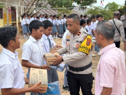 Gempa Rusak Sekolah, Bhayangkari Nyalakan Kembali Semangat Belajar Anak-anak Manggarai Barat
