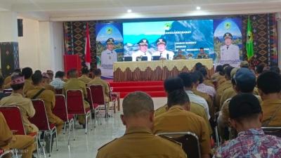 Kades dan Lurah Berprestasi dalam Penanganan Gempa Akan Dapat Bonus hingga Rp12 Juta dari Bupati Edi