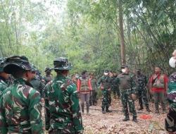 TNI Perkuat Operasi Pemadaman Karhutla di Ketapang